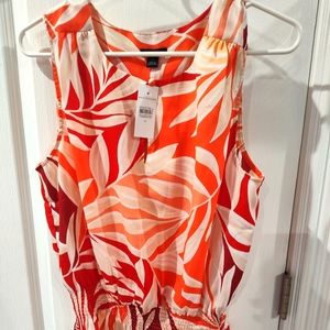 Women's sleeveless dressy shirt